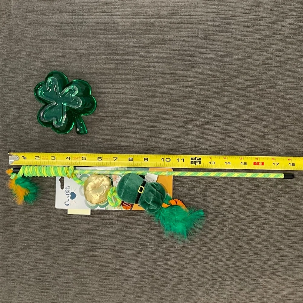 CAT TOY with Sound and Catnip ☘️